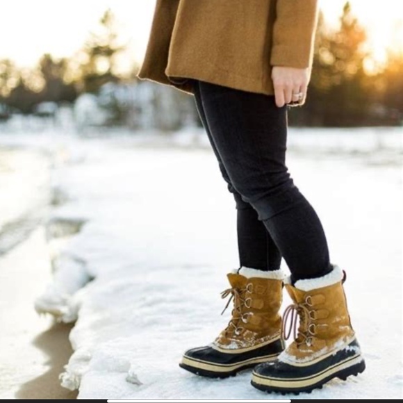 NWT Sorel Caribou Snow Boots - Picture 2 of 9